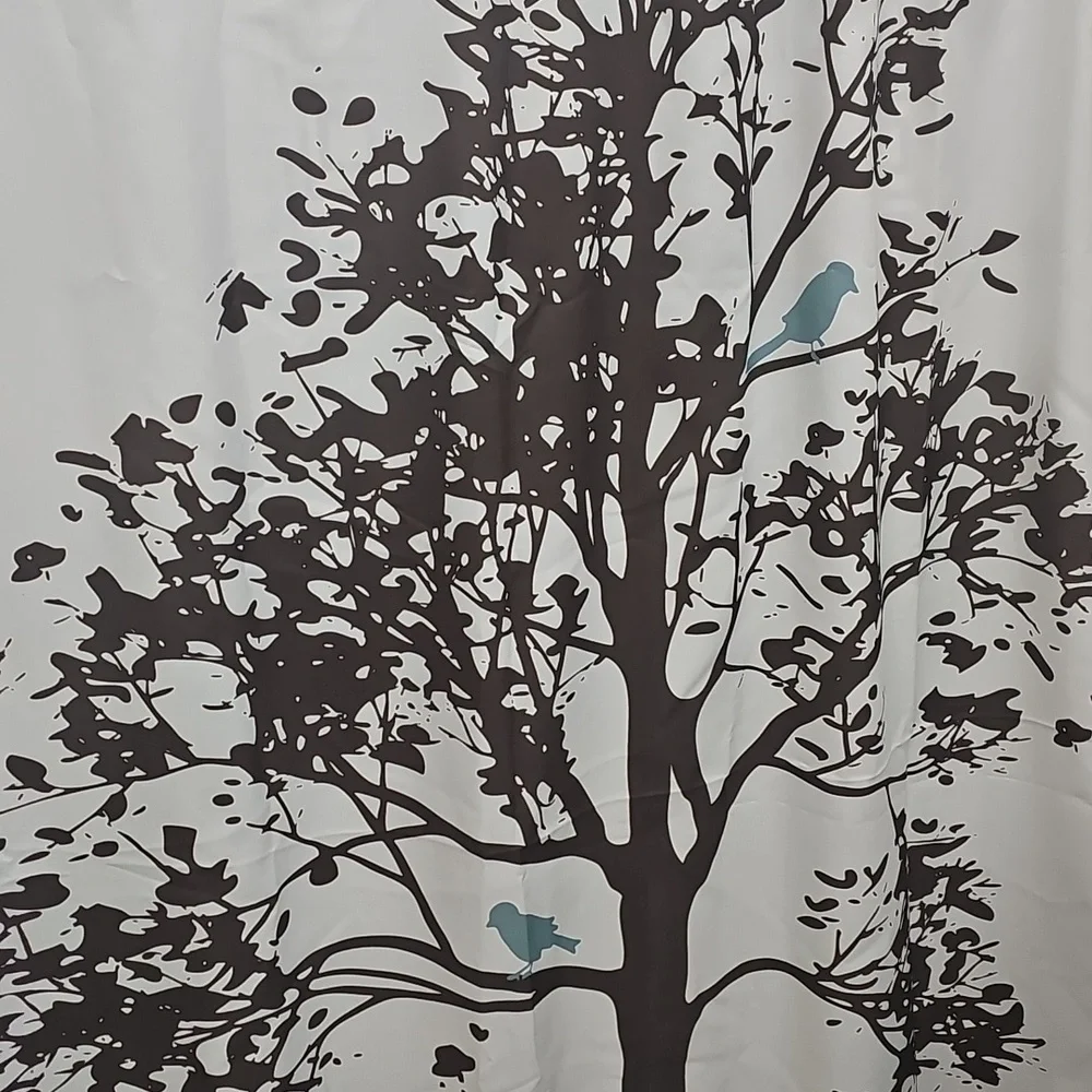 Tree Showers Curtains Excellent Condition